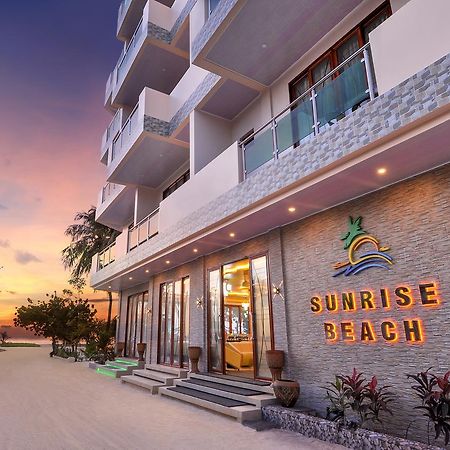 Sunrise Beach Maafushi Exteriör bild
