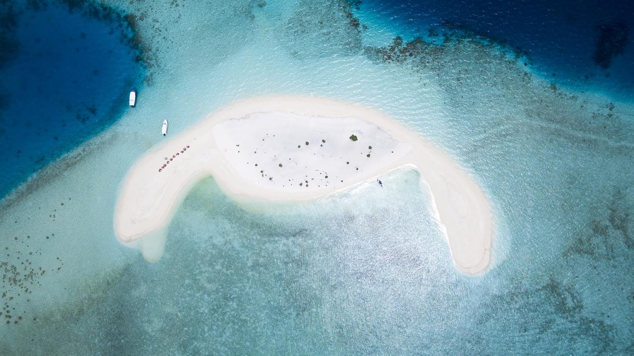 Sunrise Beach Maafushi Exteriör bild